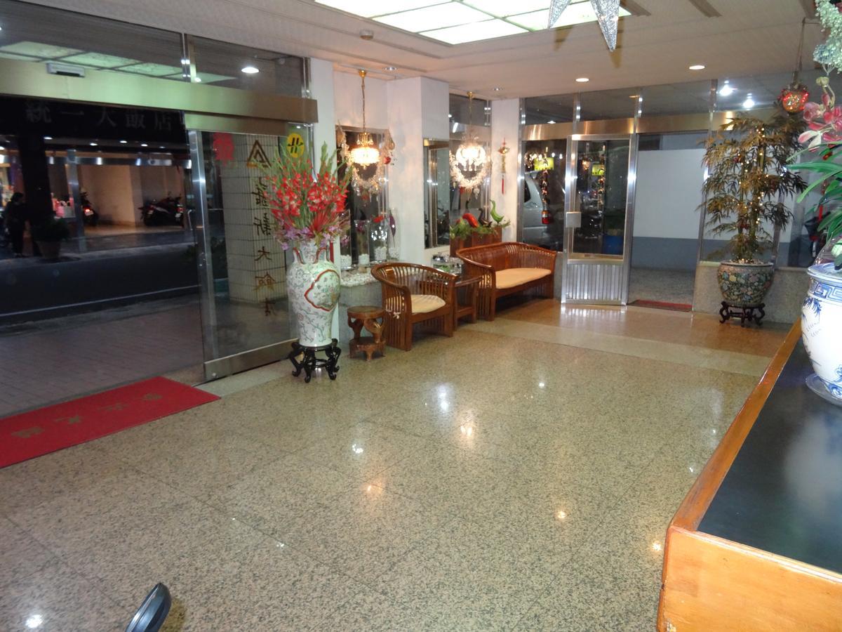 Jia Xin Hotel Kota Chiayi Bagian luar foto